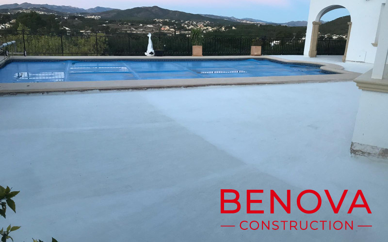 Revestimiento, alicatado e impermeabilización de una terraza en Jávea.